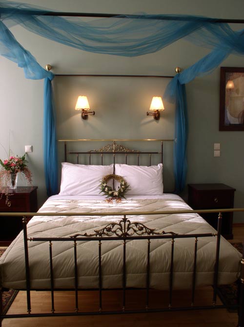ALLOTINO  HOTELS IN  VASILEOS KONSTANTINOY 19