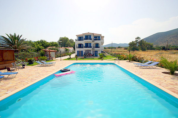 FRAGIAS APARTMENTS  HOTELS IN  Monemvasia